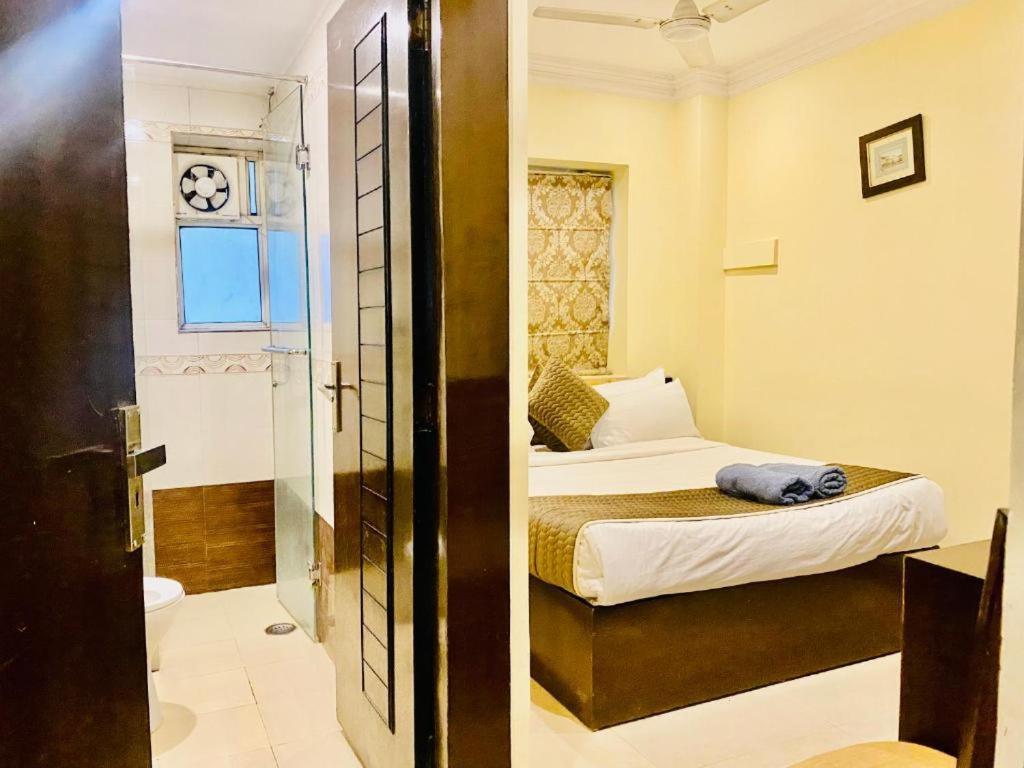 The Reo Luxury Hotel - Haridwār Esterno foto