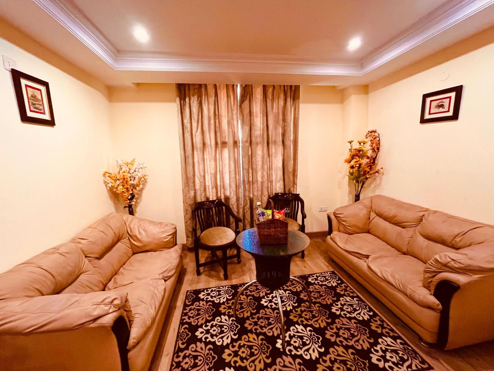 The Reo Luxury Hotel - Haridwār Esterno foto