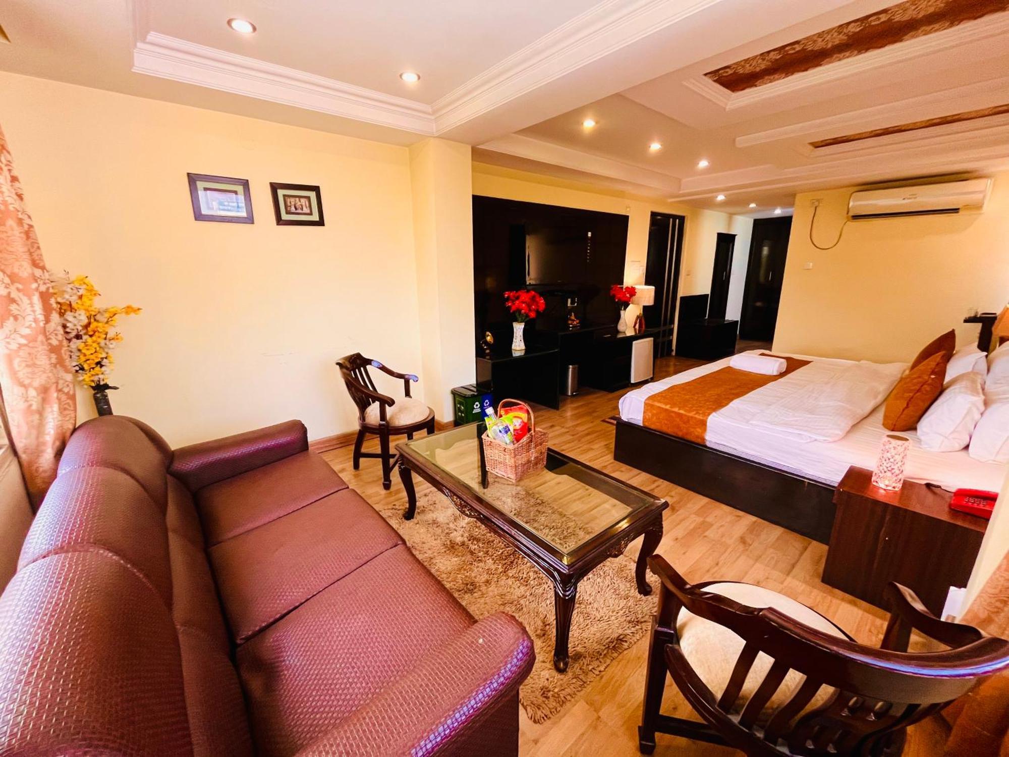 The Reo Luxury Hotel - Haridwār Esterno foto